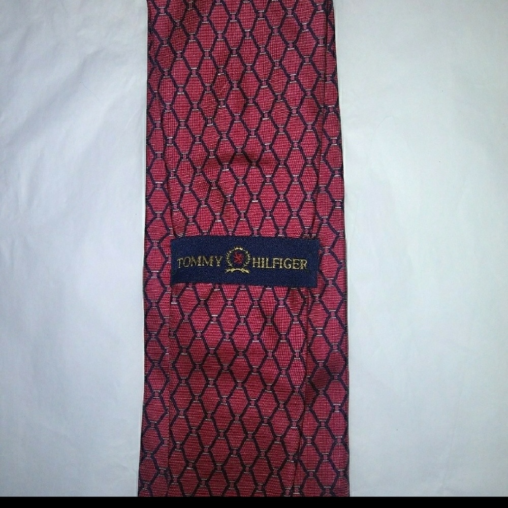Tommy Hilfiger Men's Silk Neck Tie